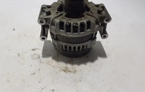 Audi A5 8T 8F Generator/alternator