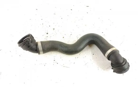 Mercedes-Benz C W205 Engine coolant pipe/hose 2055017484 A2055017484