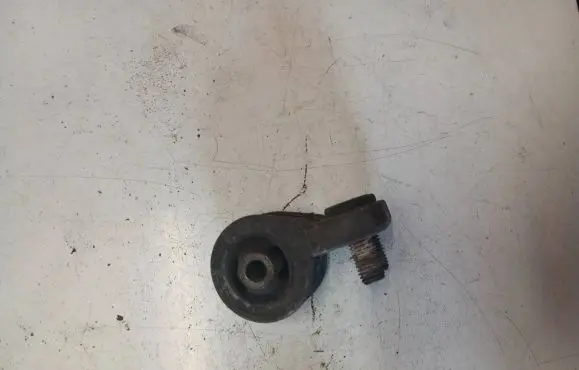 Volvo S60 Engine mount bracket 9445335