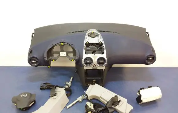 Opel Corsa D Dashboard