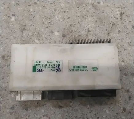 BMW 5 E39 Comfort/convenience module 61358378635 5DK00704725 12037310