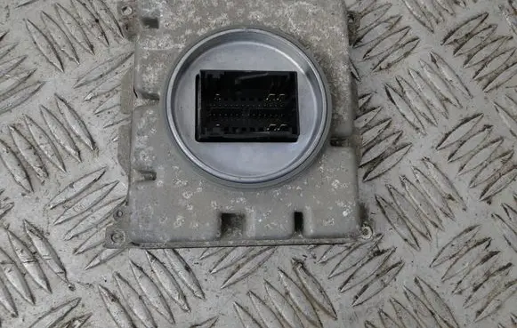 Volkswagen PASSAT B8 Trunk lid opening control unit 7PP941572A
