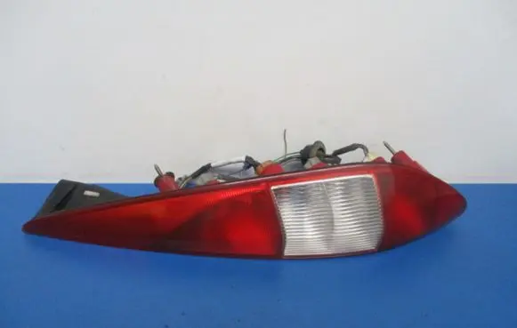 Ford Mondeo Mk III Rear/tail lights 1S7H3404C