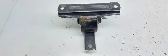 Peugeot 4007 Engine mount bracket