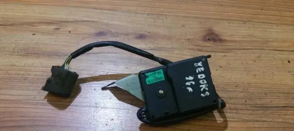 Mazda Xedos 6 Air flap motor/actuator HB600G518C