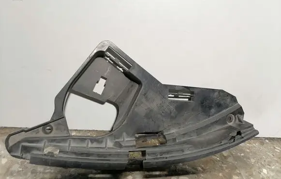 Volvo XC60 Headlight/headlamp mounting bracket 30763433
