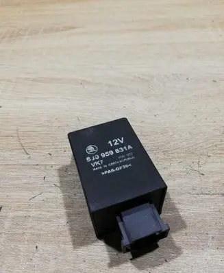 Skoda Fabia Mk2 (5J) Other relay 5J0959631A