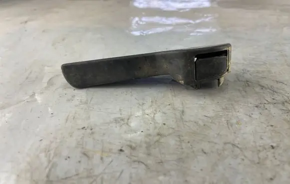 Seat Ibiza III (6L) Engine bonnet (hood) release handle 1J1823533 1J1823533C