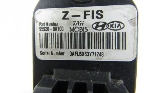 Hyundai i30 Airbag deployment crash/impact sensor 959200A100