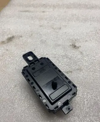 BMW 2 F46 Antenna control unit 9397846 A2C94289401