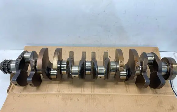Mercedes-Benz E W124 Crankshaft 1030300801 1030300601 1030300701