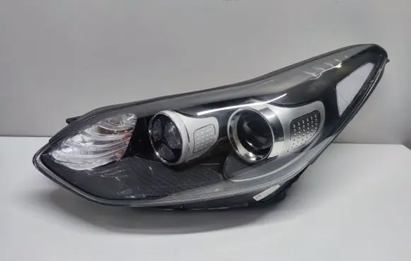 KIA Sportage Headlight/headlamp F192103080