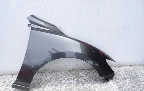 Mazda 6 Fender BEQQC