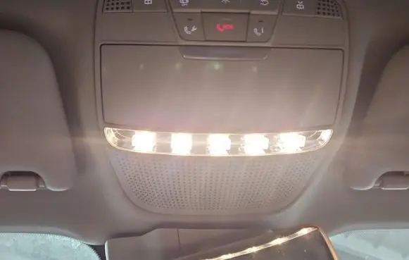 Mercedes-Benz E W213 Other interior light 0009000513 IMPRK1559766