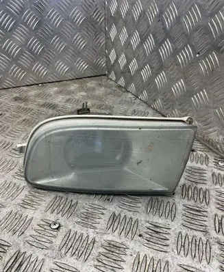 Skoda Octavia Mk2 (1Z) Front fog light
