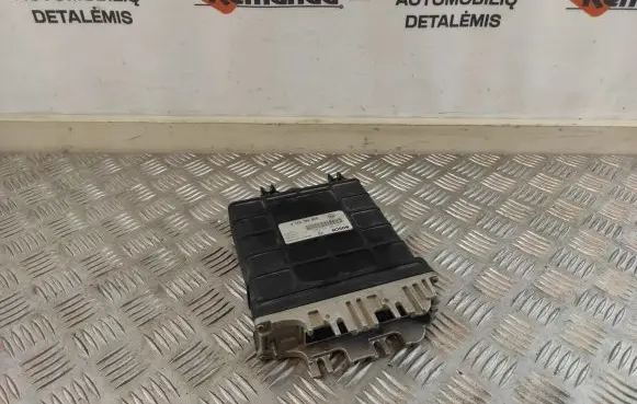 Volkswagen PASSAT B7 Engine control unit/module 028906021P 28SA2729 0281001251