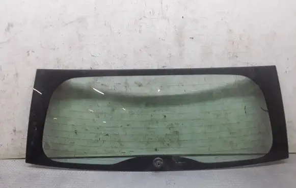 Ford Focus Rear windscreen/windshield window 