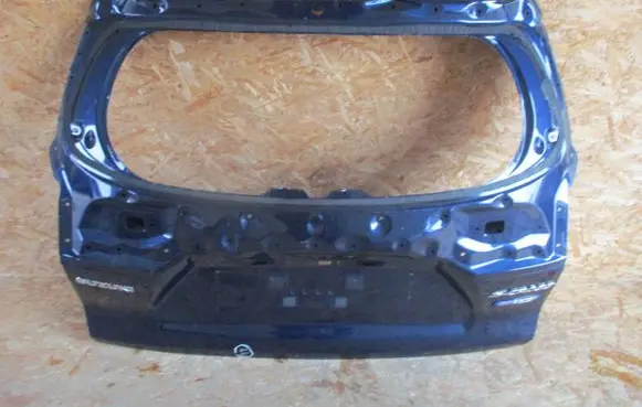 Suzuki SX4 S-Cross Tailgate/trunk/boot lid