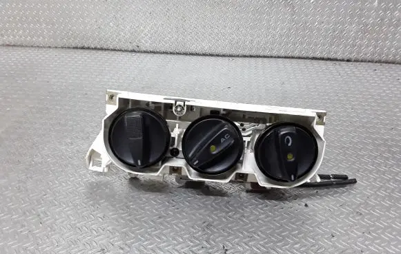 Ford Galaxy Climate control unit 95NW18D451A