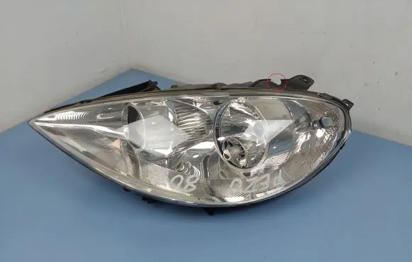 Peugeot 807 Headlight/headlamp 1494308080 89006375