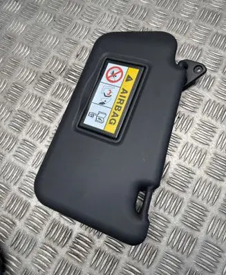 Nissan Juke I F15 Sun visor