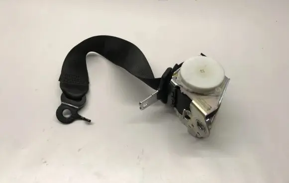 BMW 7 F01 F02 F03 F04 Middle seatbelt (rear) 7269504 33044914