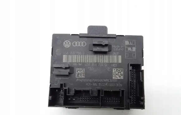 Audi A6 C7 Door control unit/module 4G8959793G