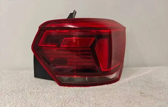Volkswagen Polo VI Rear/tail lights 2G0945208B RE2888000101 2G0945712B