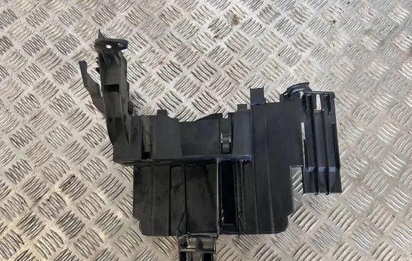 BMW X3 G01 Engine control unit box 8632555