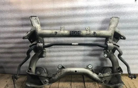 Mercedes-Benz E W212 Front subframe A212628061 01131A