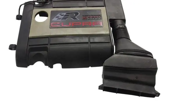 Seat Leon (1P) Engine cover (trim) 06F133837AN