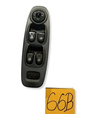 Hyundai Accent Quarter vent window switch 8651655