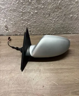 Audi A6 C7 Front door electric wing mirror 4G0857535 4G0857687