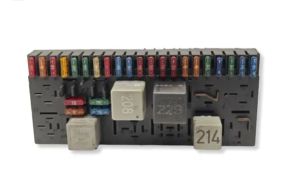 Audi 80 90 S2 B4 Fuse module 443941822B 2284