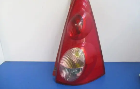 Peugeot 107 Rear/tail lights 815500H040