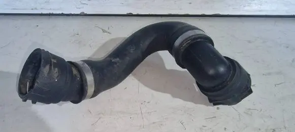 BMW 5 E60 E61 Engine coolant pipe/hose 7565075 7565076