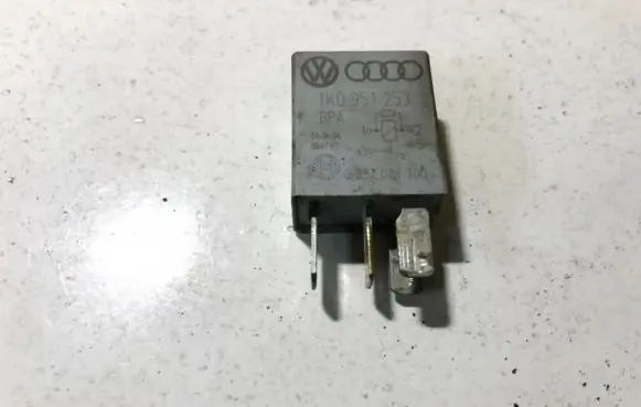 Volkswagen Golf V Other relay 1k0951253 0332011100