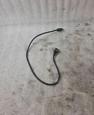 Audi A8 S8 D2 4D Detonation knock sensor 