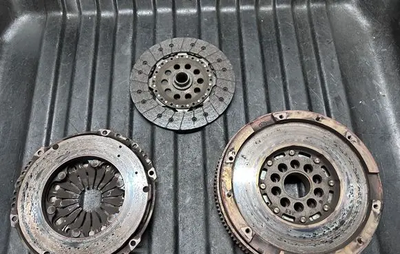 Volvo V60 Clutch set kit 31492038 BHD8A 31492036