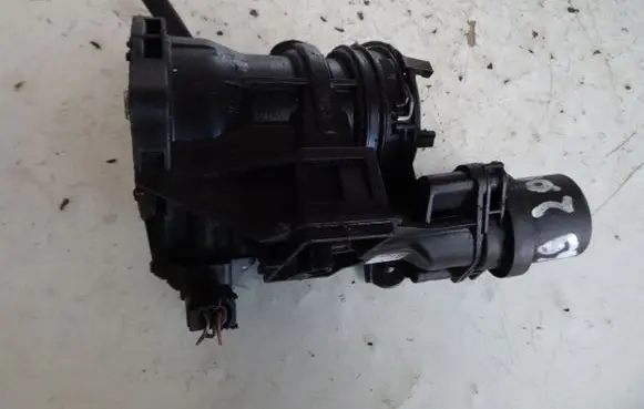 Mercedes-Benz B W245 Throttle valve A6400901670