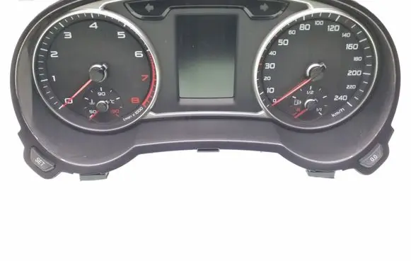 Audi A1 Speedometer (instrument cluster) 8X0920930