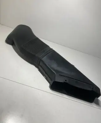 Audi A6 S6 C5 4B Air intake duct part 8D0129617E