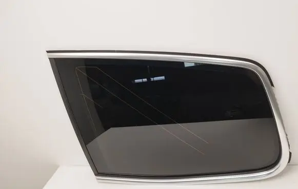 Volkswagen Sharan Rear side window 7N0845297M 19112013
