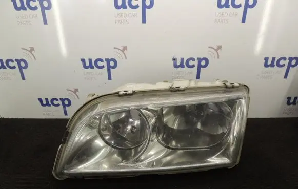 Volvo S40, V40 Headlight/headlamp D136