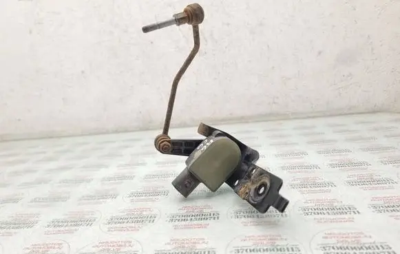 Audi A6 S6 C6 4F Headlight/headlamp level sensor 1T0907503