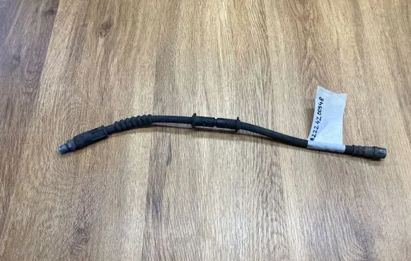 Mercedes-Benz S W222 Brake booster pipe/hose A2224200548
