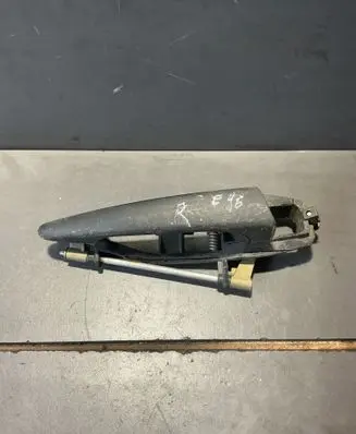 BMW 3 E46 Front door exterior handle 