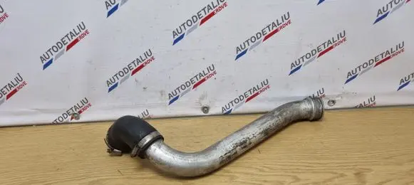 Intercooler hose/pipe