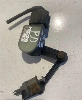 Audi Q7 4L Headlight/headlamp level sensor 7L0616214C