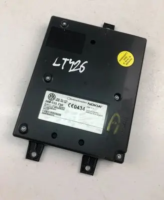 Volkswagen Golf VI Bluetooth control unit module 1K8035730